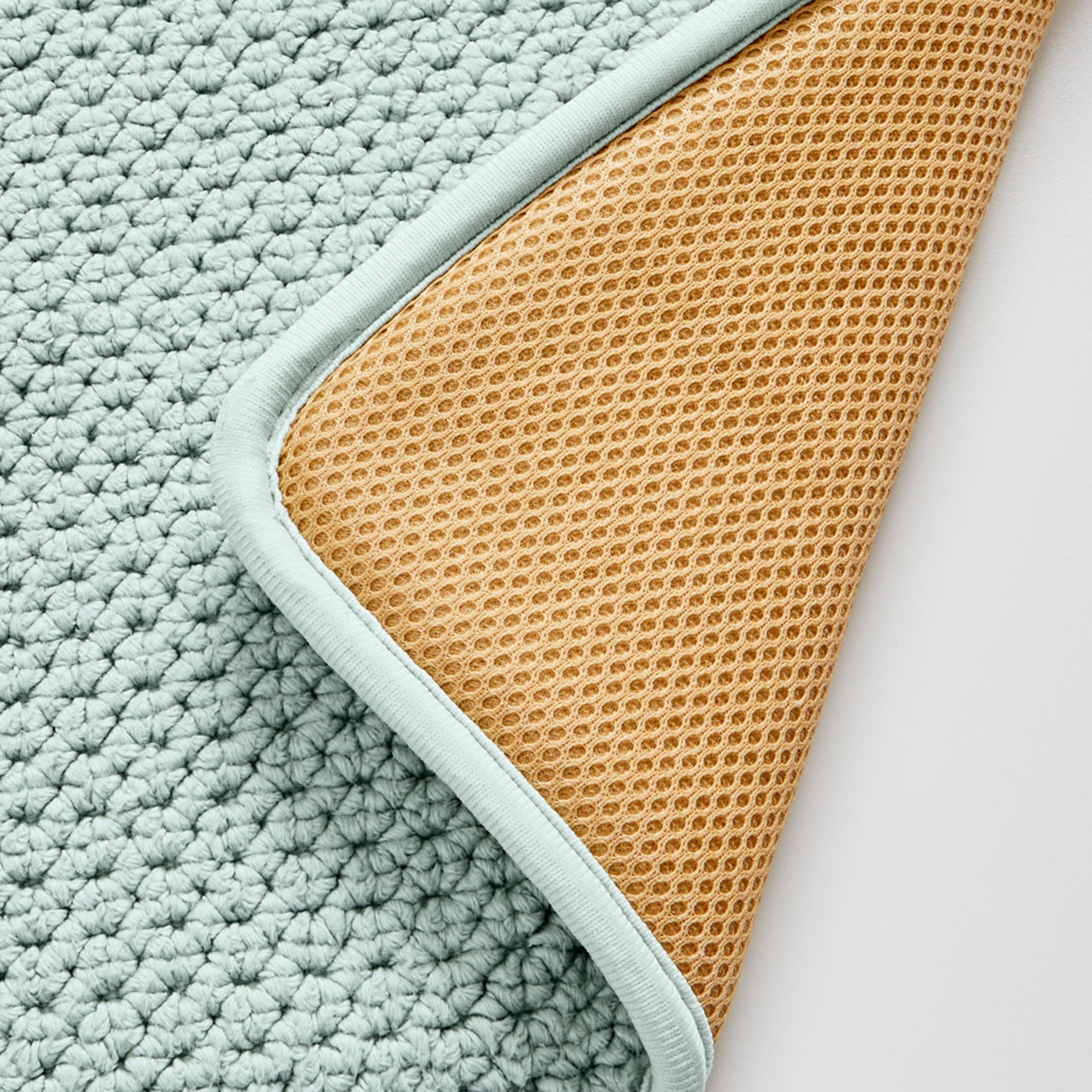 Better Homes & Gardens Signature Soft Cotton Memory Foam Bath Rug, Green River, 20" x 34"