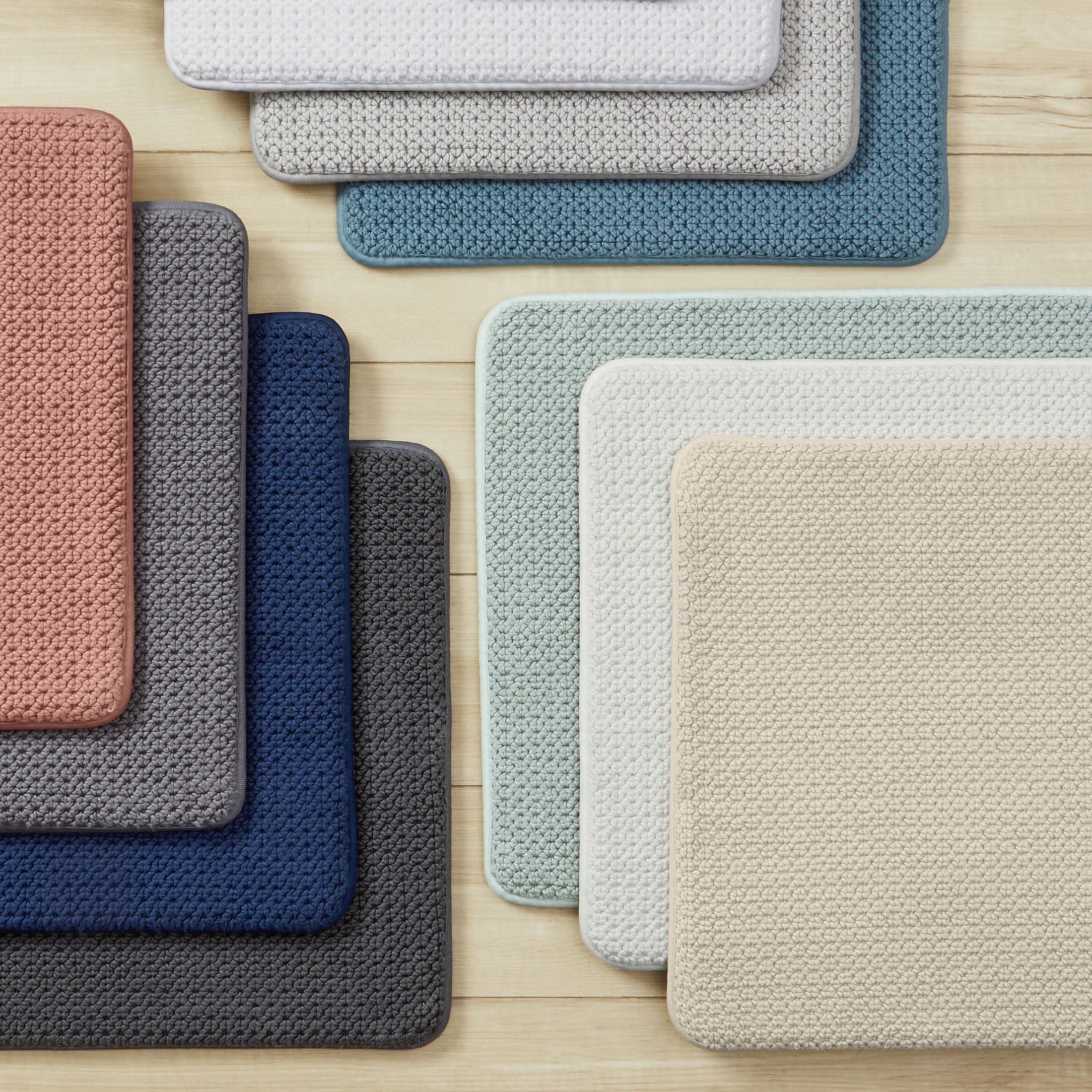 Better Homes & Gardens Signature Soft Cotton Memory Foam Bath Rug, Green River, 20" x 34"